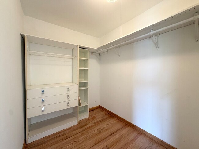 Building Photo - 8101 83rd Pl