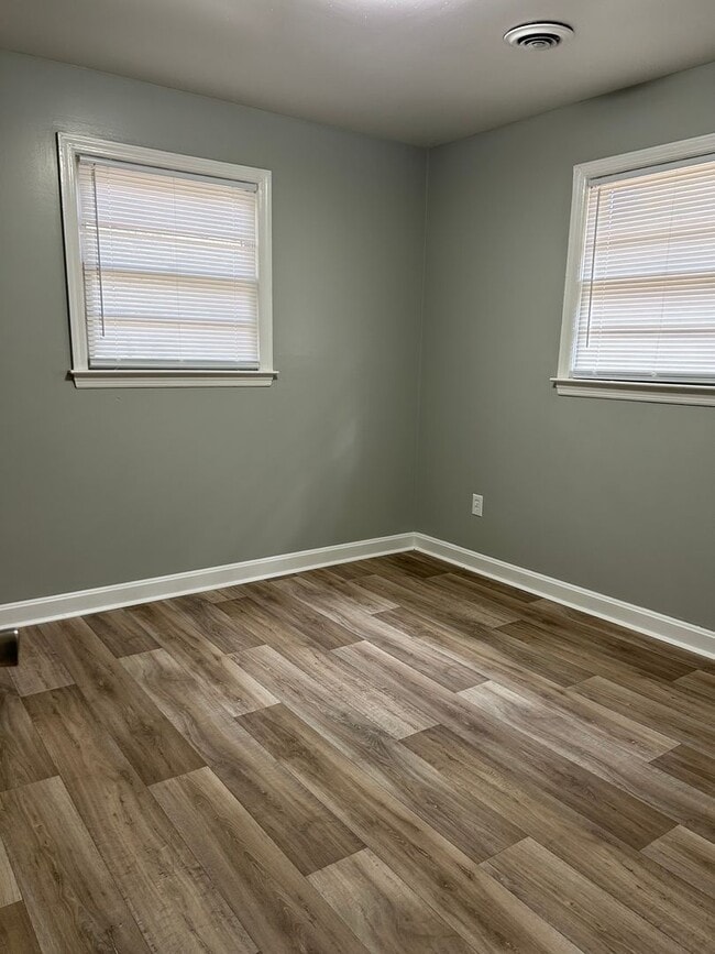 Building Photo - ORANGEBURG