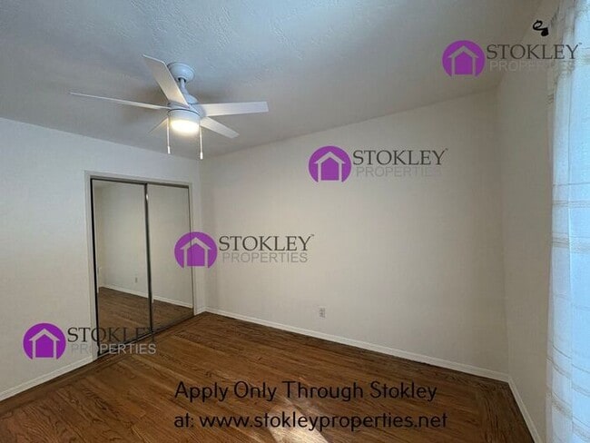 Building Photo - 3709 Sundale Rd