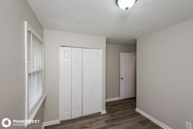 Building Photo - 803 Candleglow Ct