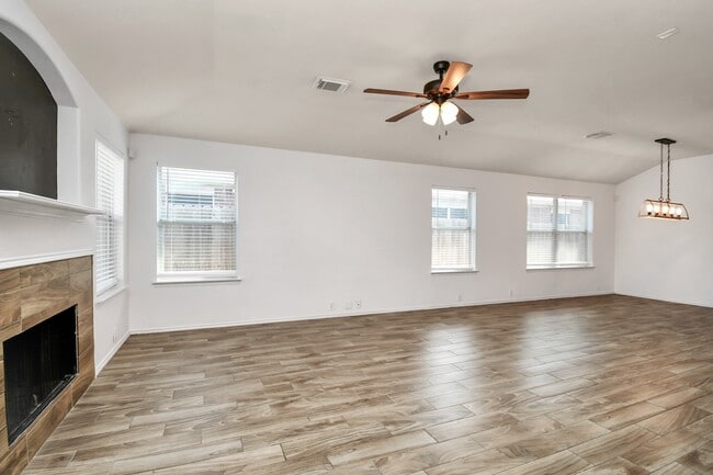 Building Photo - 10311 Caribou Cv
