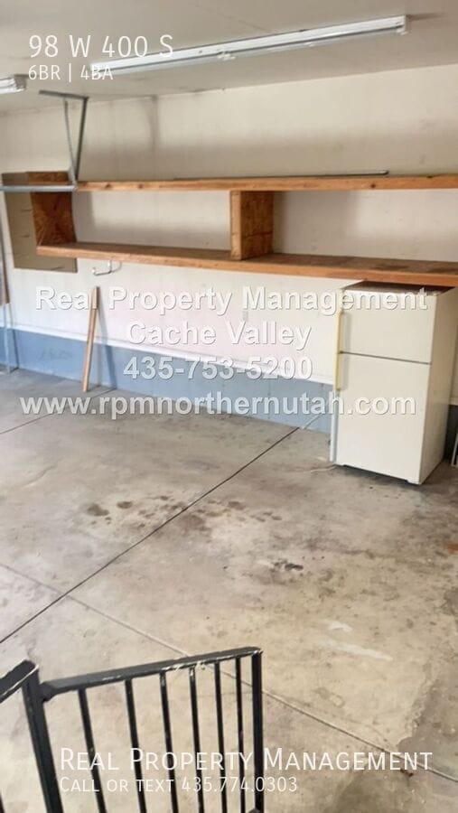 Building Photo - 98 W 400 S