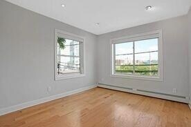 Building Photo - 9009 Riverside Pl