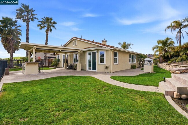 Building Photo - 354 Pebble Beach Dr