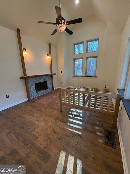 Building Photo - 1776 Old Country Pl