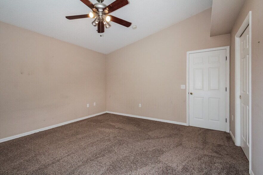 Building Photo - 4652 Ardale St