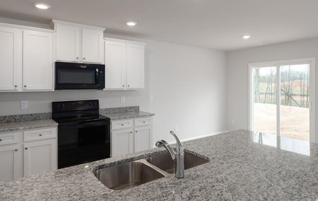 Building Photo - 4725 Hazelburn Dr