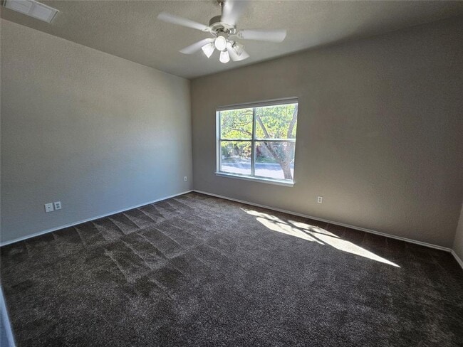 Building Photo - 302 Windridge Village Cove