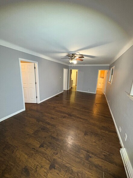 Building Photo - 261 Spring Grove Ave