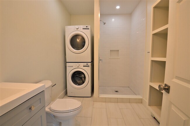 Building Photo - 27 Ransom Rd