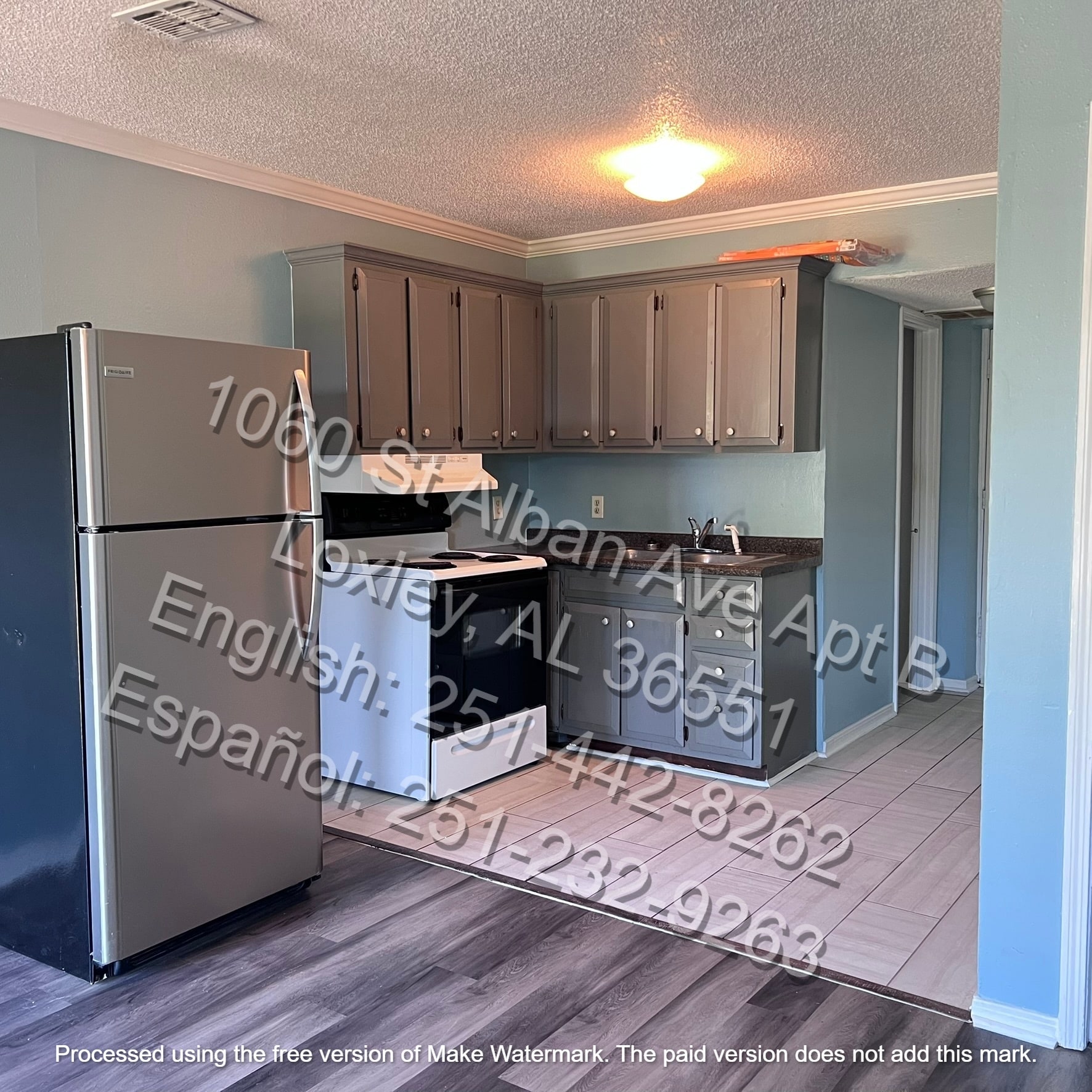 Building Photo - 1060 W Saint Alban Ave