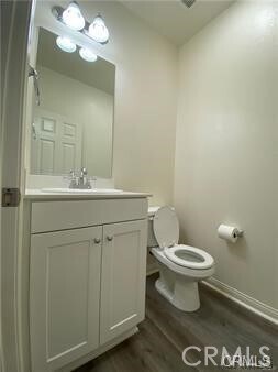 Building Photo - 5585 Valencia Dr