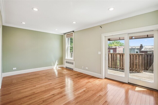 Building Photo - 4242 Digney Ave