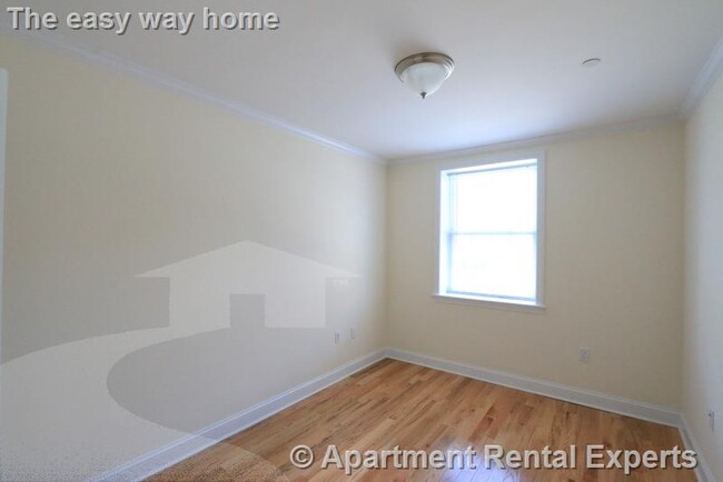 Building Photo - 55 Langdon St