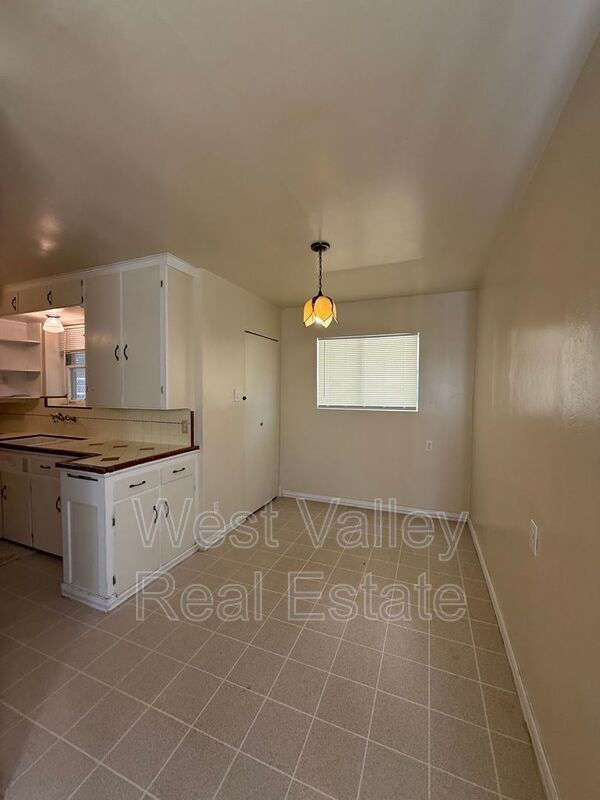 Building Photo - 155 North St