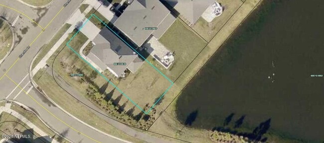 Building Photo - 693 Chandler Dr