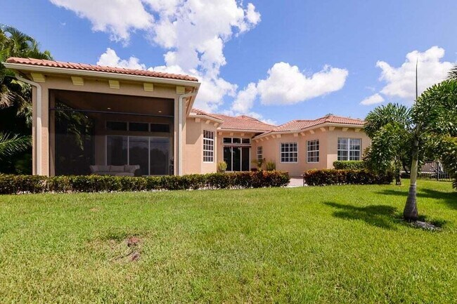 Building Photo - 9895 SW Nuova Way