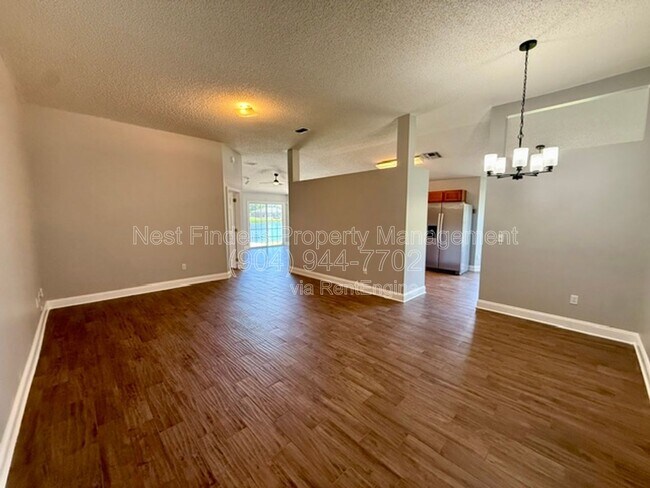 Building Photo - 3139 Mountain Ash Rd E