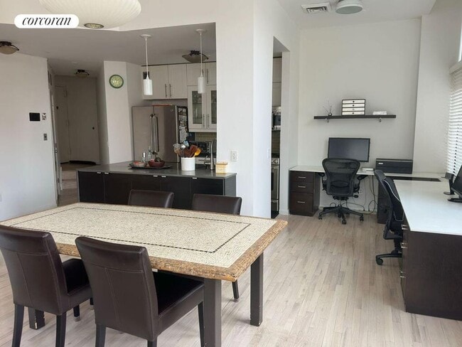 Building Photo - 88 Wyckoff St