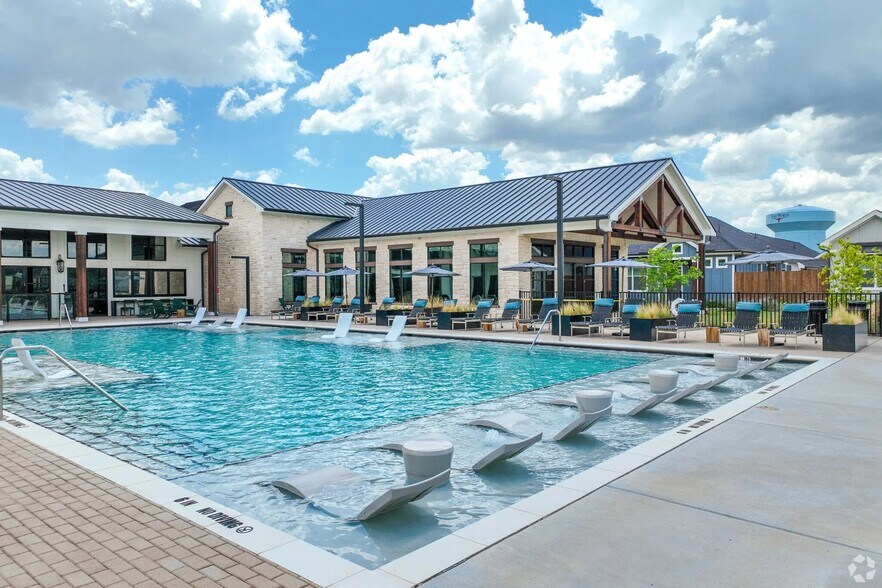 Building Photo - 9600 Vista Grande Blvd