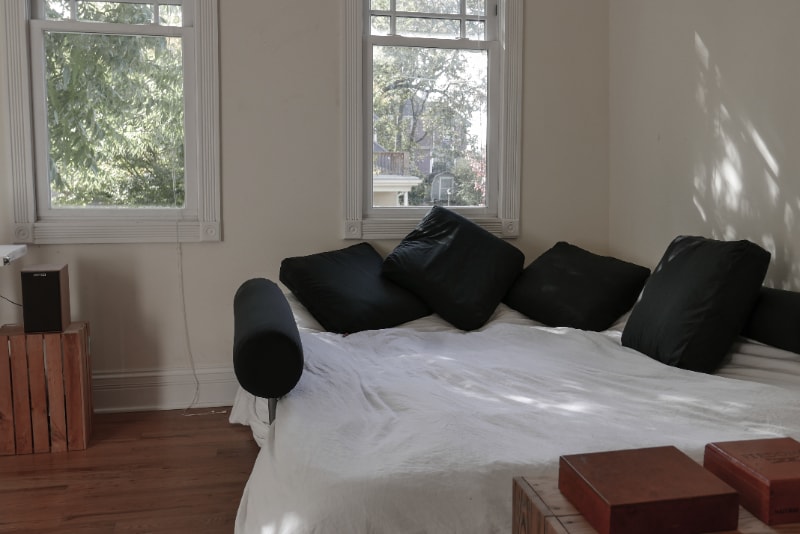 Building Photo - 1905 Oak St