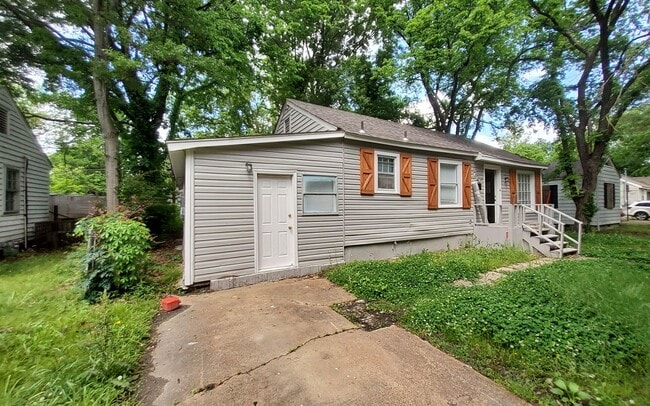 Building Photo - 720 Sula Ln