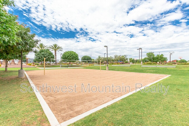 Building Photo - 41540 N Jacaranda Ct