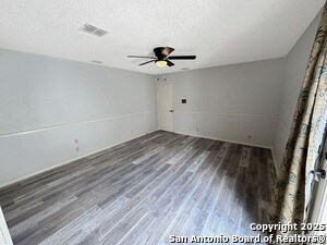 Building Photo - 16918 Summer Creek Dr