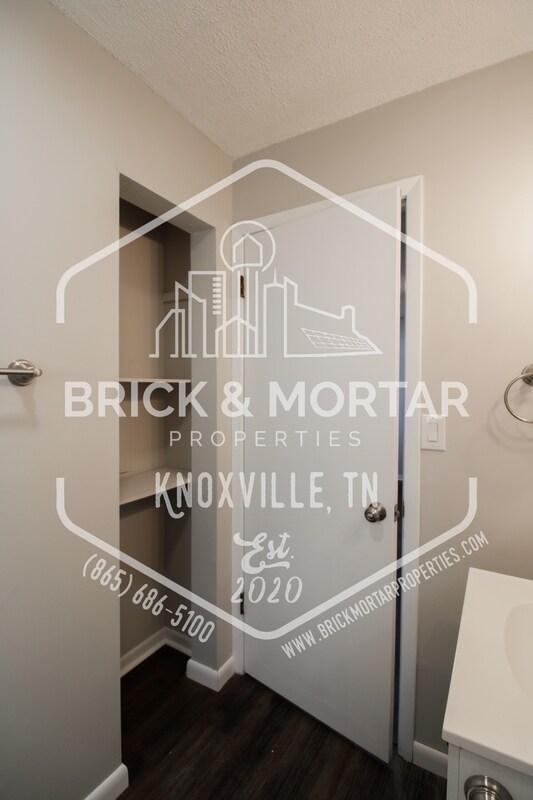 Building Photo - 500 Farragut Ave