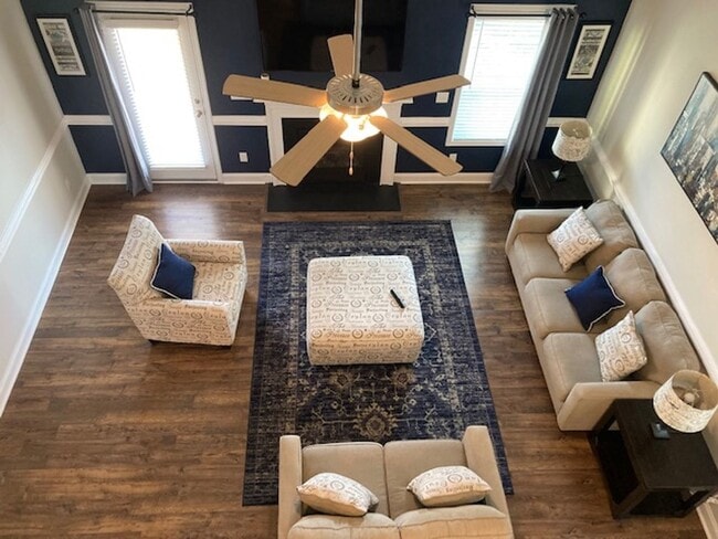 Building Photo - Bedford-Highlands