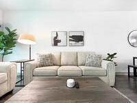 Building Photo - 124 S Morgan St