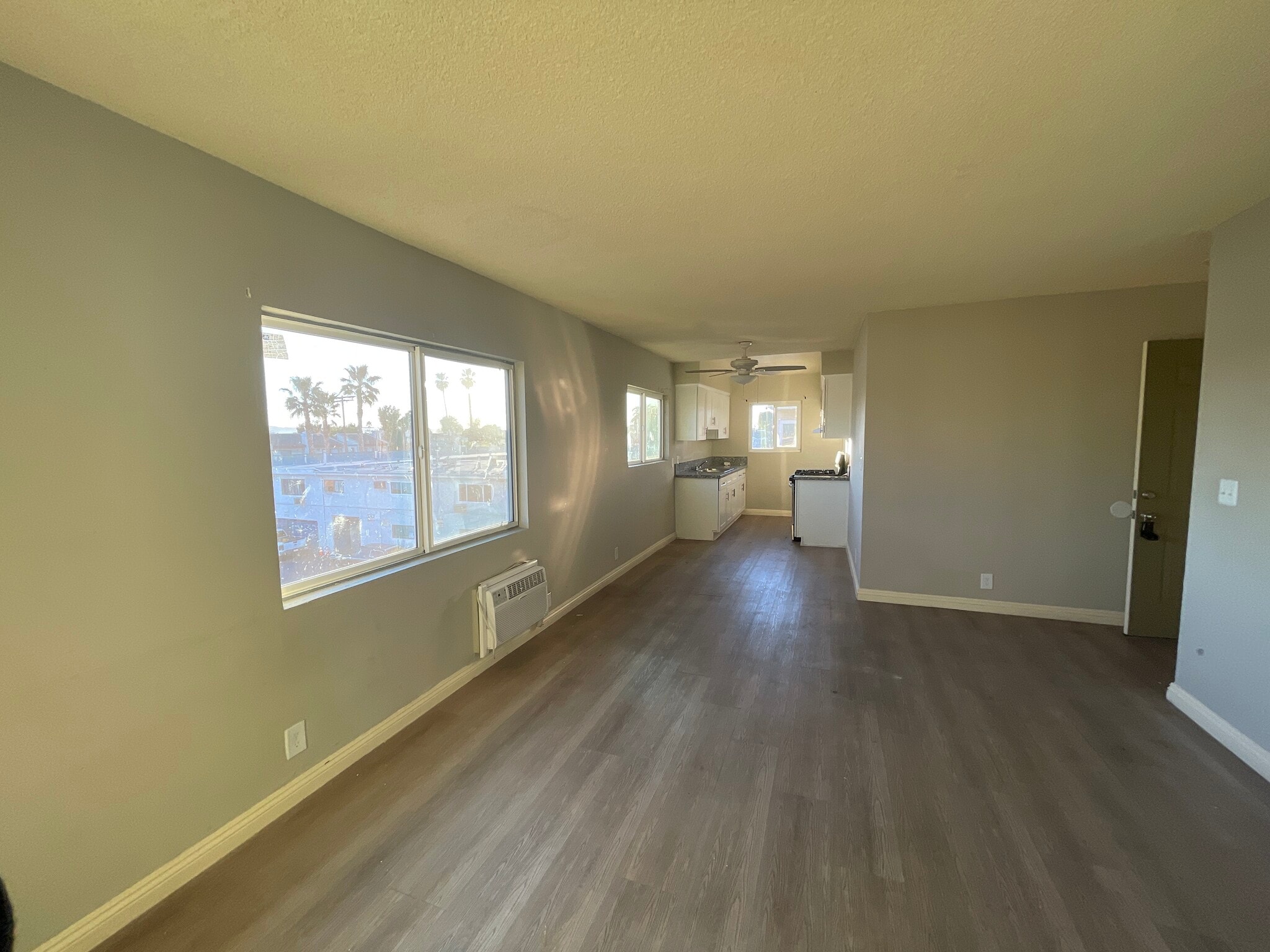 Building Photo - 8720 Orion Ave