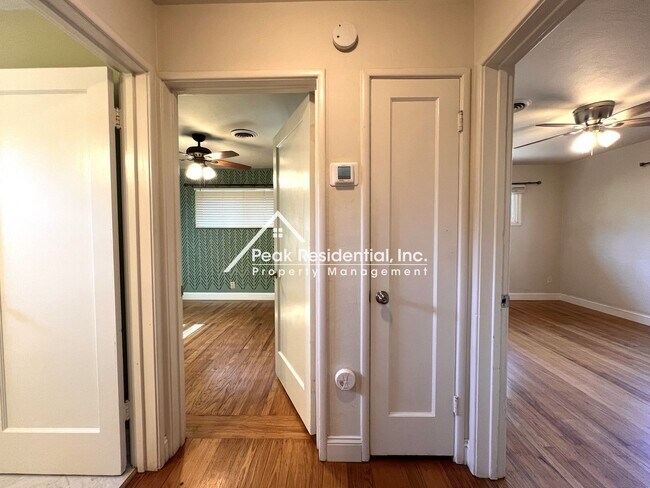 Building Photo - Spacious 2bd/2ba Arden Area Home-Must See!