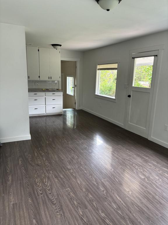 Building Photo - 44791 Quartzville Dr