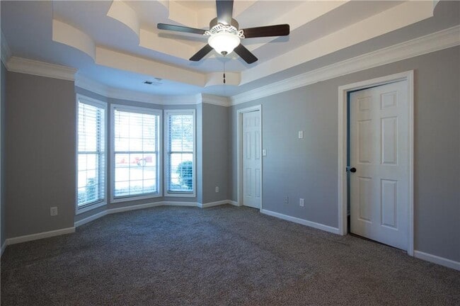 Building Photo - 413 Vista Way