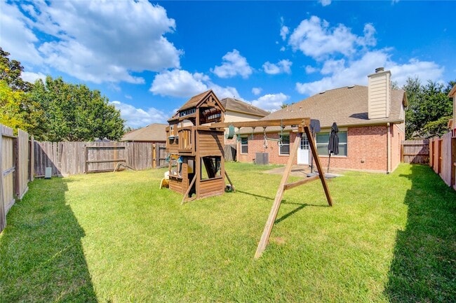 Building Photo - 5711 Kenwood