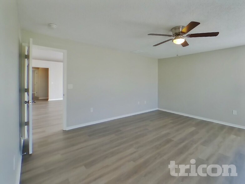 Building Photo - 1044 Darlington Ct