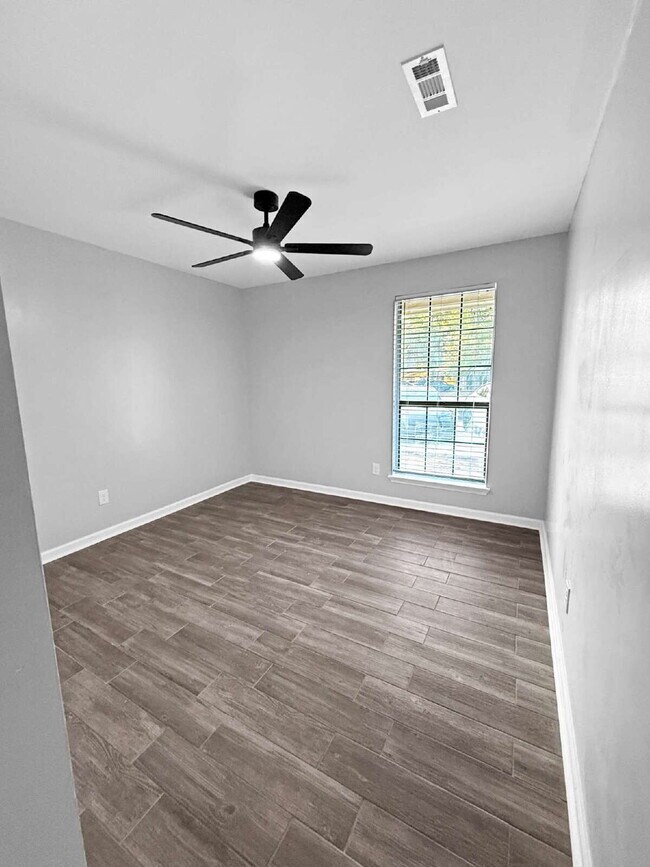 Building Photo - Luxury Fully Renovated 2-Bedroom with Brand-New Finishes – Minutes from Cordova Mall and NAS Pens...