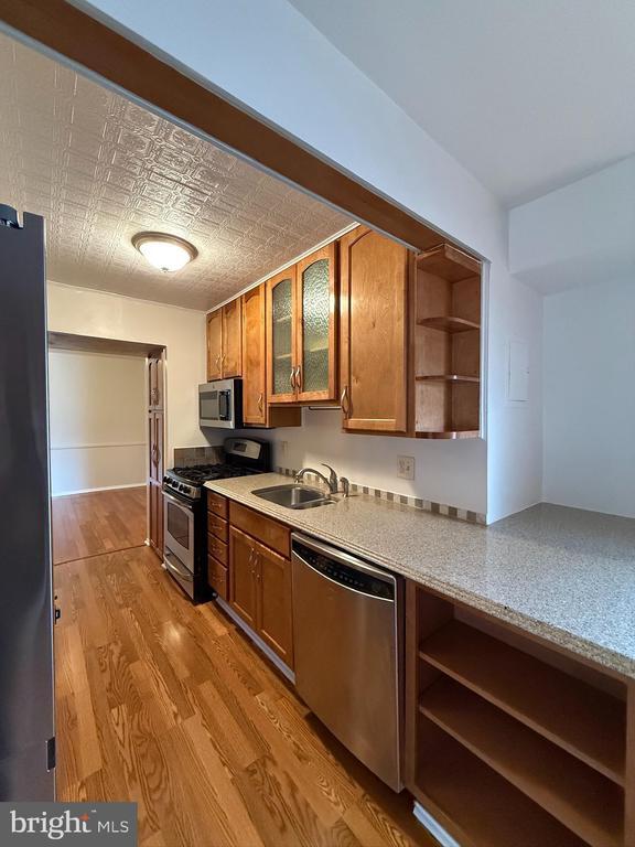 Building Photo - 11214 Cherry Hill Rd