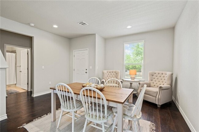 Building Photo - 5308 Golden Canary Ln