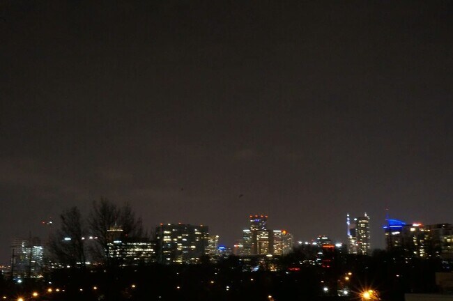 Building Photo - 100 Marshall Ct