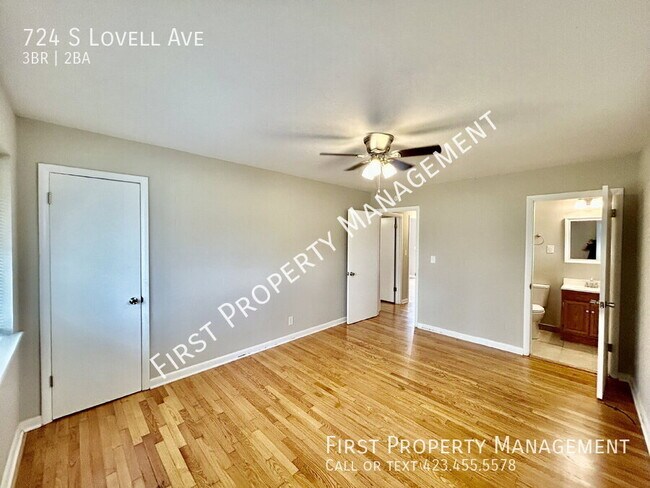 Building Photo - 724 S Lovell Ave