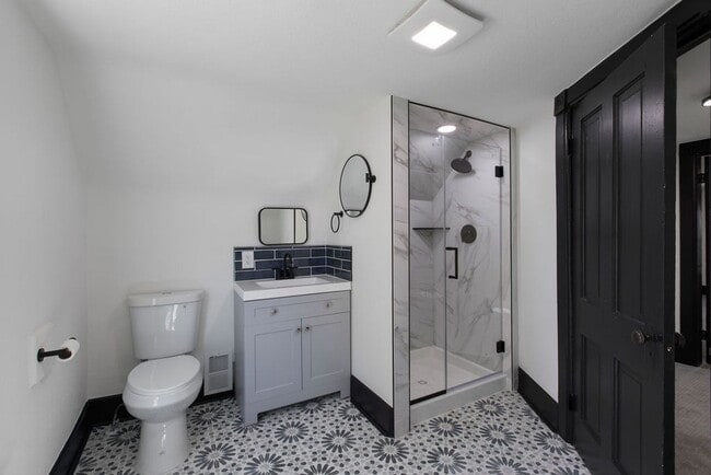 Building Photo - 3 Bedroom Bungalow in Fort Collins