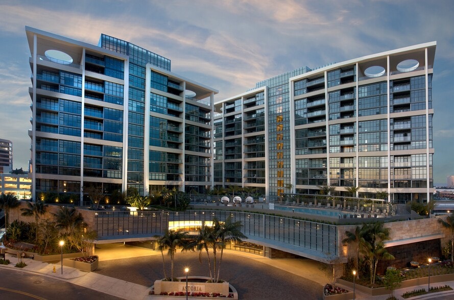 Primary Photo - Astoria at Central Park West