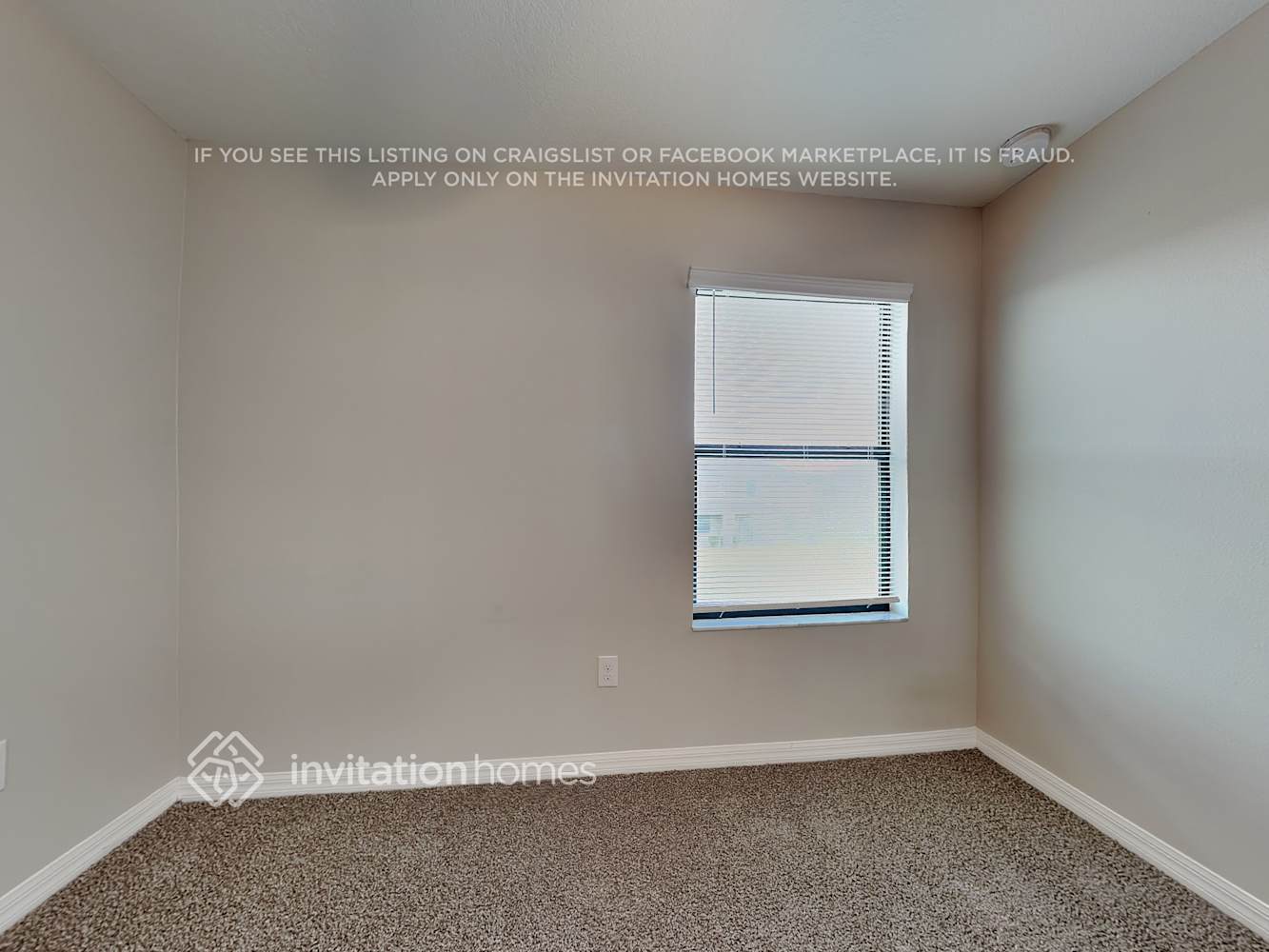 Building Photo - 16895 Red Brick Ln