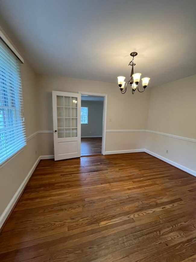 Building Photo - 4408 Glenridge St