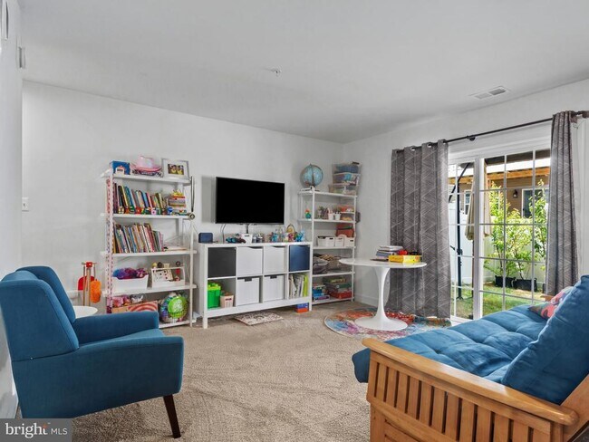 Building Photo - 9508 Townfield Pl