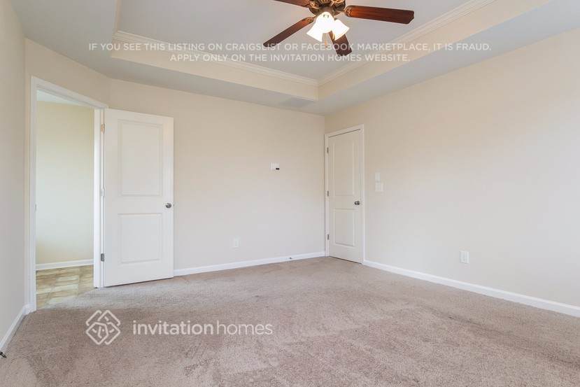 Building Photo - 2146 Villa Spg Ter