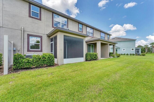 Building Photo - 11832 Sky Acrs Ter