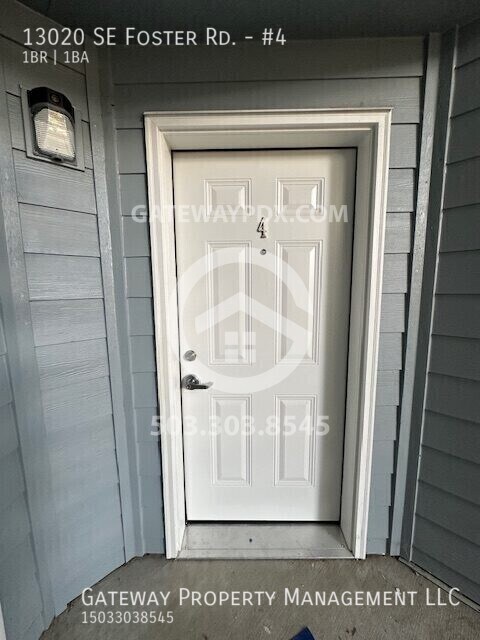 Building Photo - 13020 SE Foster Rd